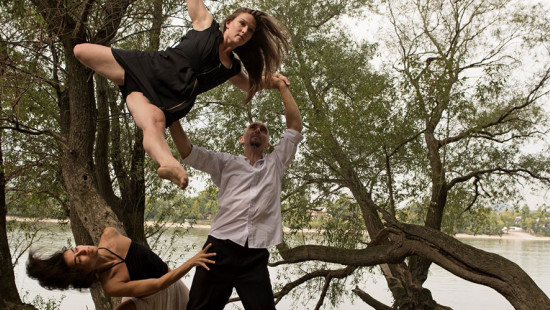 Bemutató - MÉSZÁROS MÁTÉ: KETTEN | JUHÁSZ PÉTER: SINNI