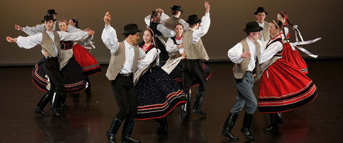 Elindultam világ útján...