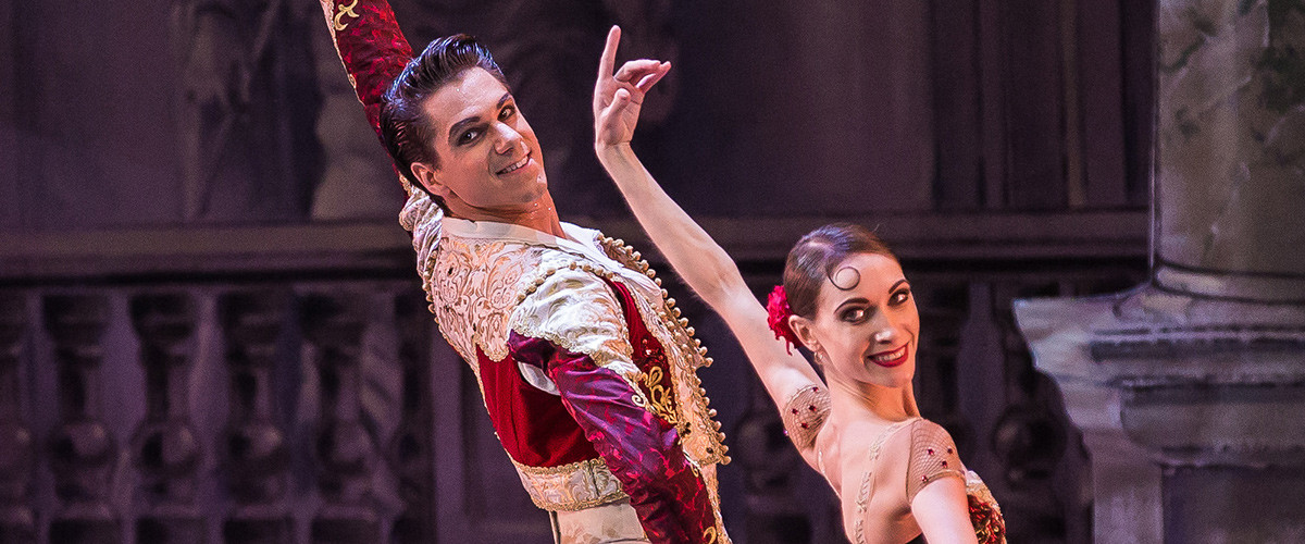 A tánc világnapja – díjátadó gálaest