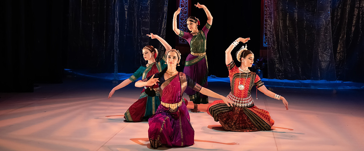 Indiai tánckörkép